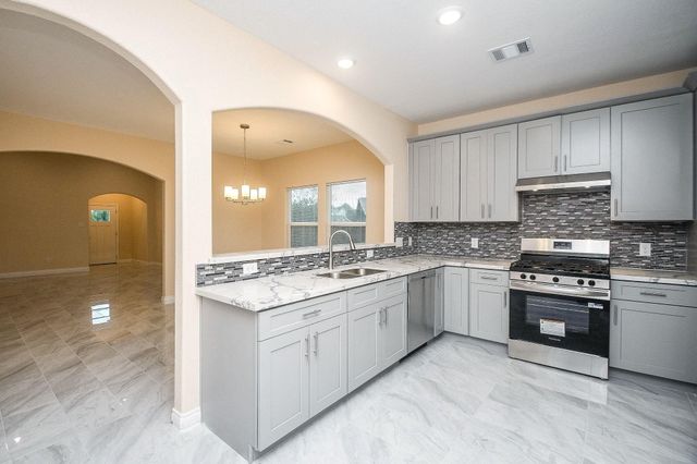 5822 Tautenhahn Road, Houston, TX 77016