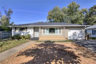 1810 Lloyd Avenue, Eau Claire, WI 54701