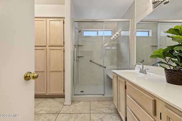 4237 E MORROW Drive, Phoenix, AZ 85050