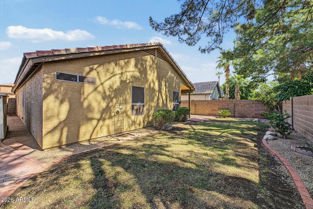 4237 E MORROW Drive, Phoenix, AZ 85050