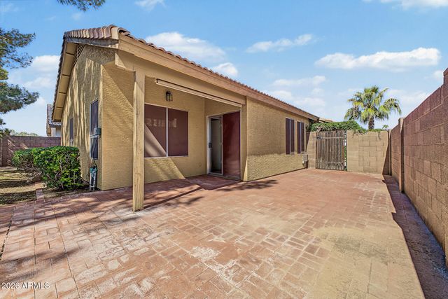 4237 E MORROW Drive, Phoenix, AZ 85050