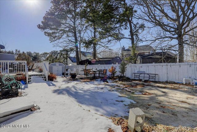 125 10th Avenue, Manchester, NJ 08759