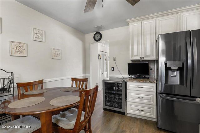 125 10th Avenue, Manchester, NJ 08759
