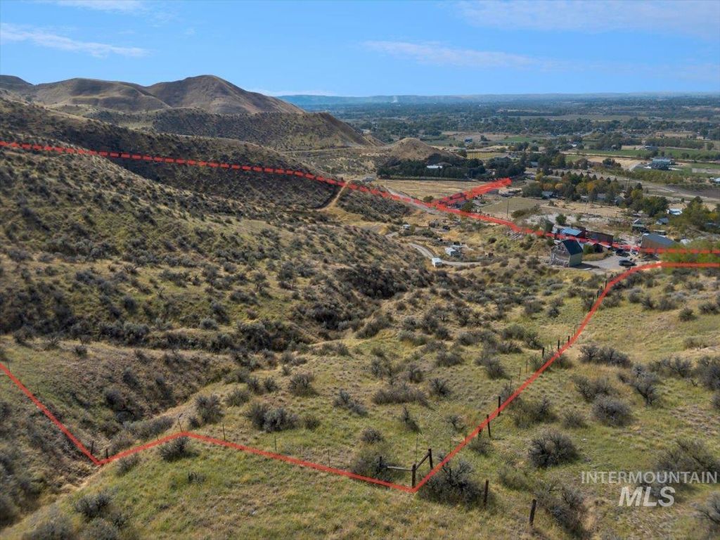 4561 Frozen Dog Rd, Emmett, ID 83617 photo 3