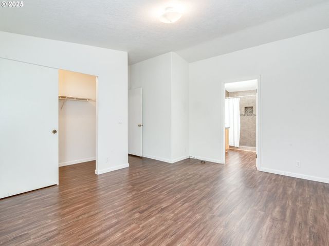 1712 MOUNT PLEASANT Rd, Kelso, WA 98626