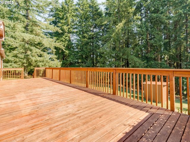 1712 MOUNT PLEASANT Rd, Kelso, WA 98626