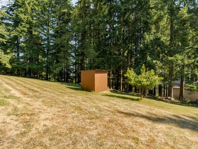 1712 MOUNT PLEASANT Rd, Kelso, WA 98626