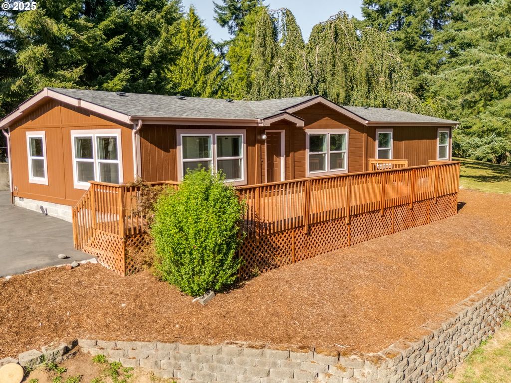 1712 MOUNT PLEASANT Rd, Kelso, WA 98626