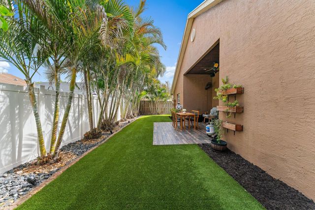 6229 Lucerne Street, Jupiter, FL 33458