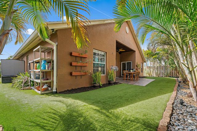 6229 Lucerne Street, Jupiter, FL 33458