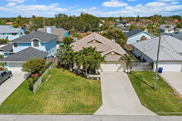 6229 Lucerne Street, Jupiter, FL 33458