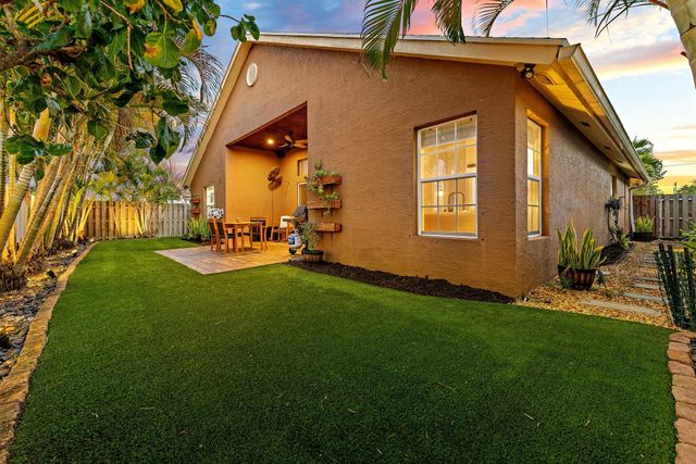 6229 Lucerne Street, Jupiter, FL 33458