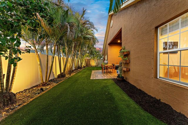 6229 Lucerne Street, Jupiter, FL 33458