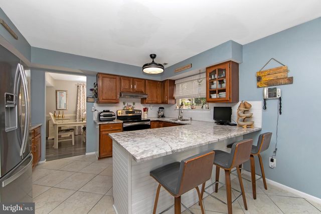 508 MEADOW CT, Mount Laurel, NJ 08054