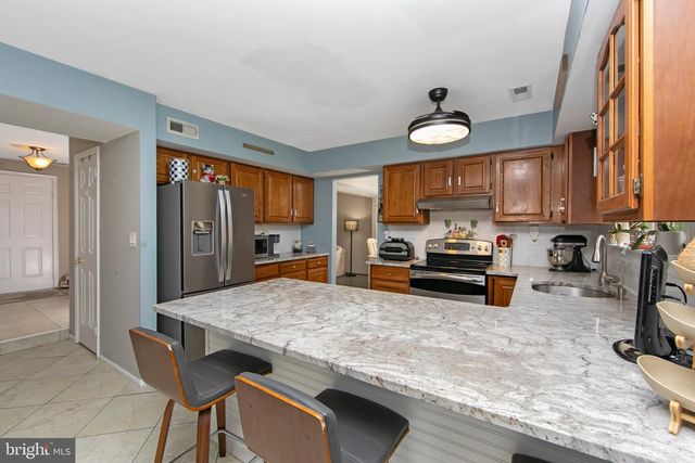 508 MEADOW CT, Mount Laurel, NJ 08054