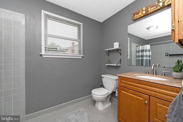 508 MEADOW CT, Mount Laurel, NJ 08054