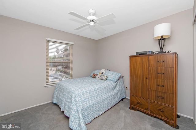 508 MEADOW CT, Mount Laurel, NJ 08054