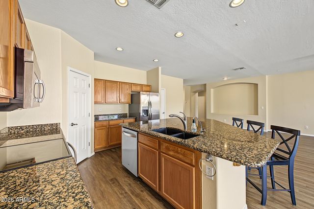 260 W BIRCHWOOD Place, Chandler, AZ 85248