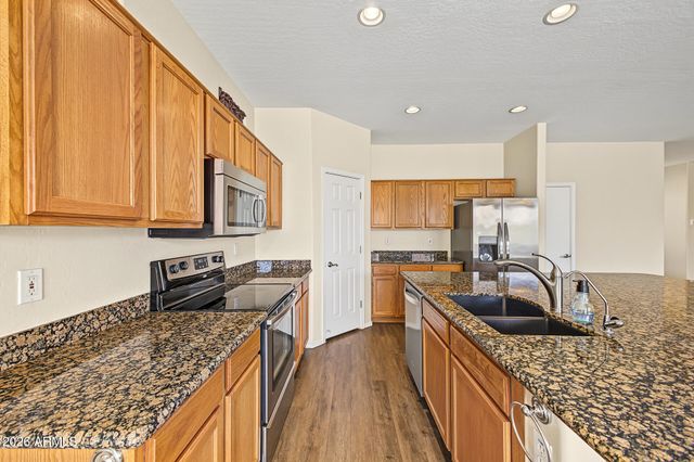 260 W BIRCHWOOD Place, Chandler, AZ 85248