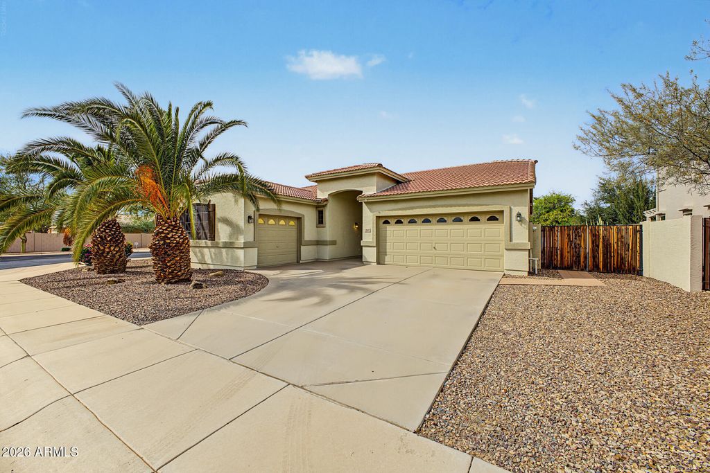 260 W BIRCHWOOD Place, Chandler, AZ 85248 — photo 3