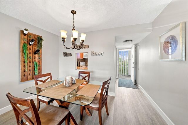 4370 CHATHAM DRIVE 304, Longboat Key, FL 34228