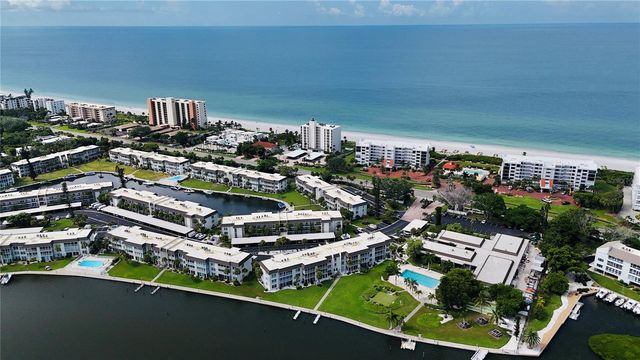 4370 CHATHAM DRIVE 304, Longboat Key, FL 34228