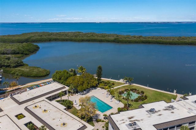 4370 CHATHAM DRIVE 304, Longboat Key, FL 34228