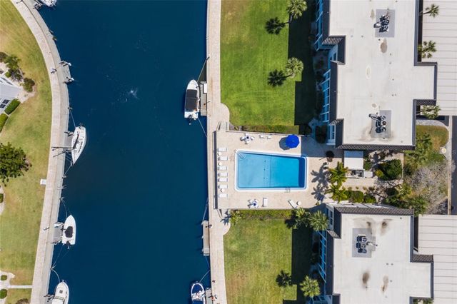 4370 CHATHAM DRIVE 304, Longboat Key, FL 34228