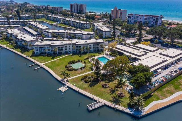 4370 CHATHAM DRIVE 304, Longboat Key, FL 34228