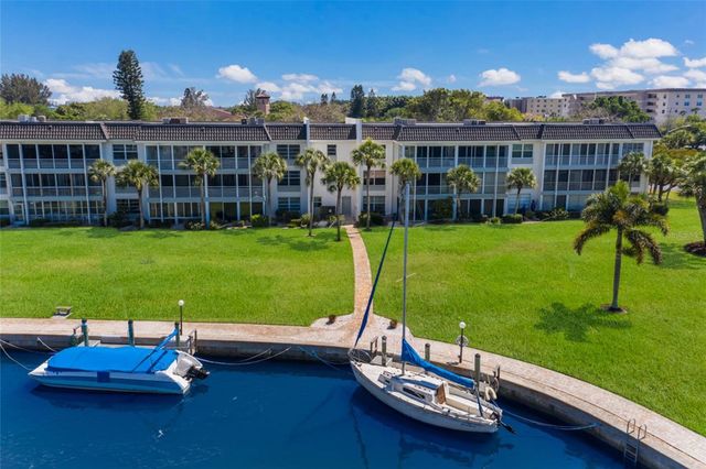 4370 CHATHAM DRIVE 304, Longboat Key, FL 34228