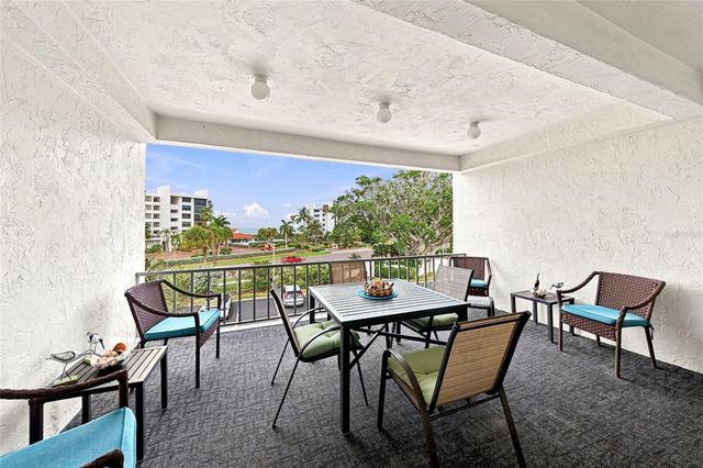 4370 CHATHAM DRIVE 304, Longboat Key, FL 34228