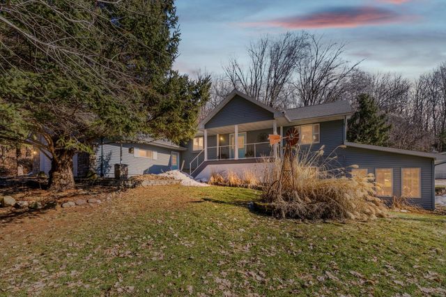 W11195 County Road M, River Falls, WI 54022