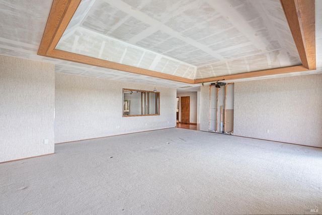 590 Pleasant Ave, Santa Rosa, CA 95403