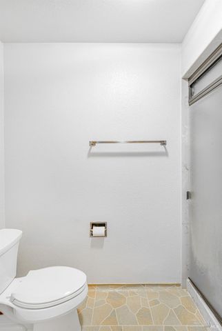 590 Pleasant Ave, Santa Rosa, CA 95403