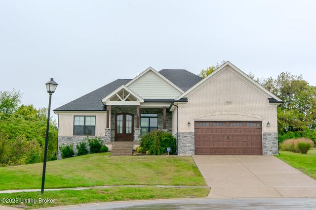 10700 Leo Farm Pl, Louisville, KY 40291