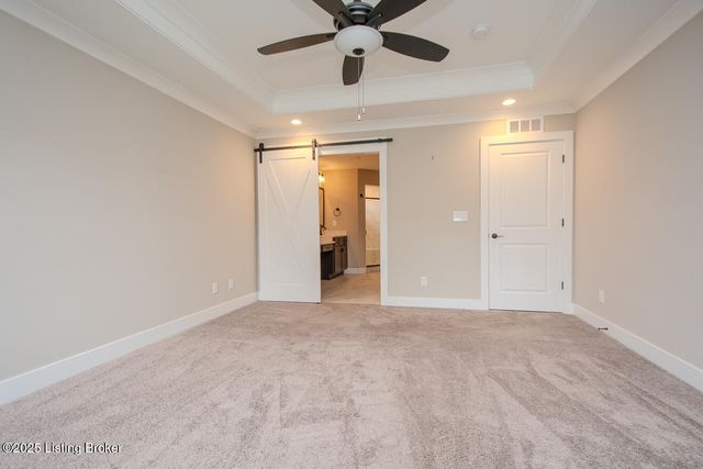 10700 Leo Farm Pl, Louisville, KY 40291