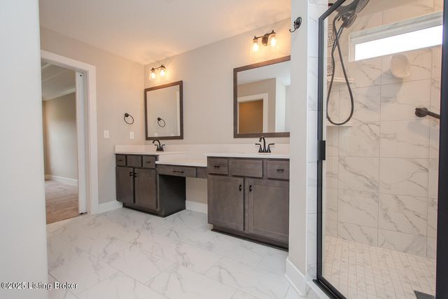 10700 Leo Farm Pl, Louisville, KY 40291