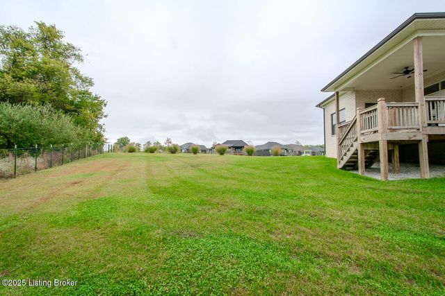 10700 Leo Farm Pl, Louisville, KY 40291