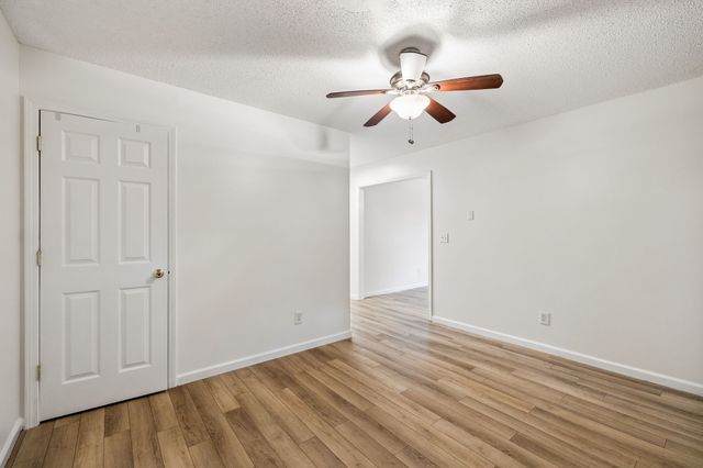 403 Martin St, Clarksville, TN 37040
