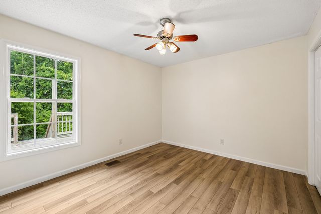 403 Martin St, Clarksville, TN 37040