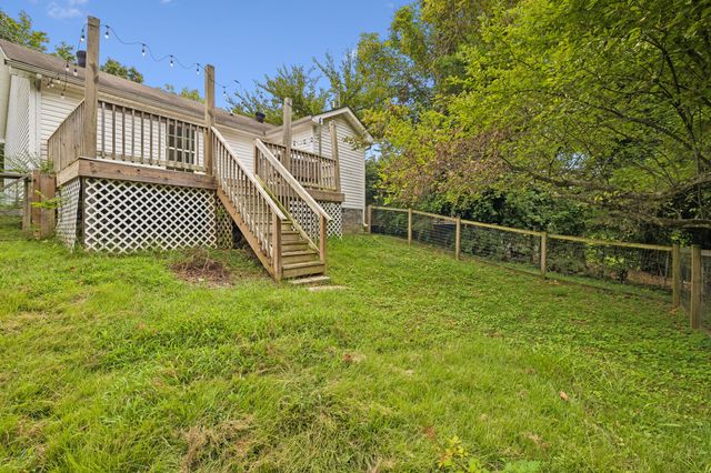 403 Martin St, Clarksville, TN 37040