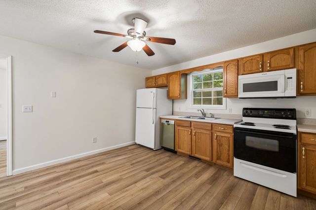 403 Martin St, Clarksville, TN 37040