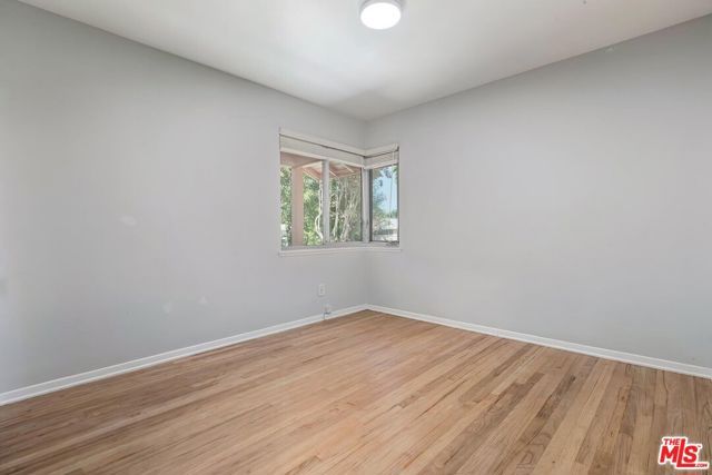 22716 Kittridge Street, Los Angeles, CA 91307