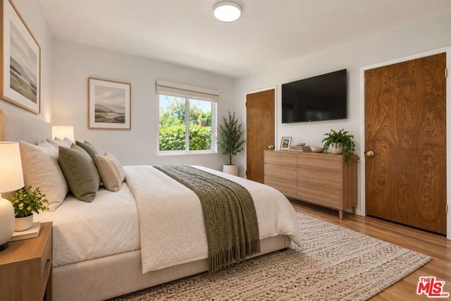 22716 Kittridge Street, Los Angeles, CA 91307