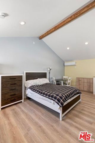 22716 Kittridge Street, Los Angeles, CA 91307