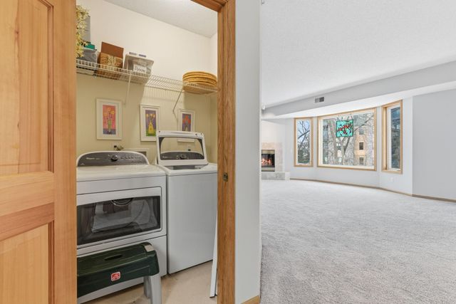 8500 Franlo Road 212, Eden Prairie, MN 55344