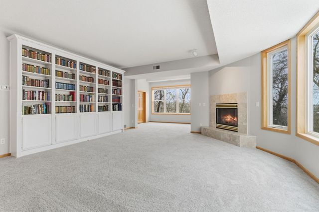 8500 Franlo Road 212, Eden Prairie, MN 55344