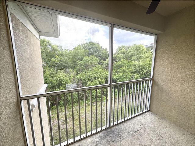 9621 LAKEDALE WAY 202, Riverview, FL 33578