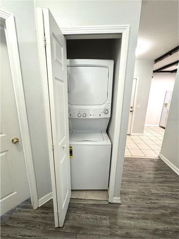 9621 LAKEDALE WAY 202, Riverview, FL 33578