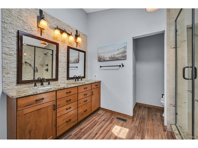 5877 S Lisbon Way, Centennial, CO 80015